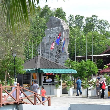 Pulai Spring Resort Kampung Kangkar Pulai Exterior photo